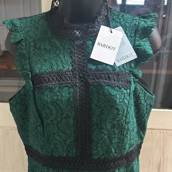 NWT Bardot Latoya Lace Dress - Picture 3 of 8